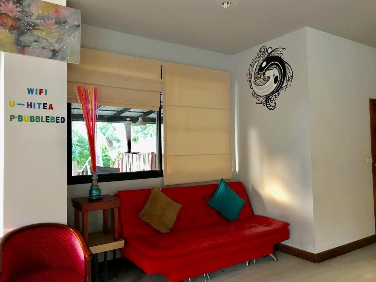 Hostel Hiranyika Cafe & Bed Ko Samui Exteriér fotografie