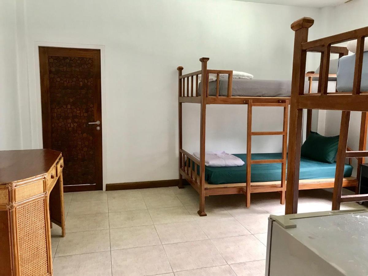 Hostel Hiranyika Cafe & Bed Ko Samui Exteriér fotografie