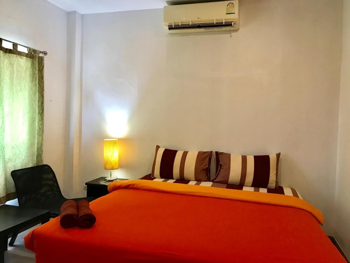 Hostel Hiranyika Cafe & Bed Ko Samui Exteriér fotografie